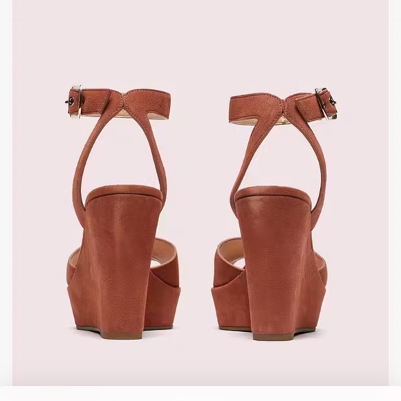 Kate Spade  Suede Wedge
Sandals Color is Coral Called  Dark Tawny Size 7.5 - Picture 5 of 17